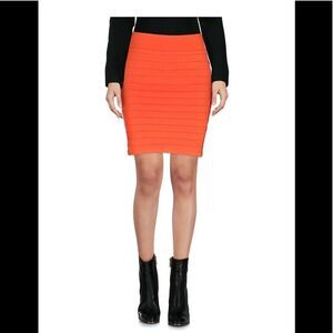 New BALMAIN PARIS SKIRT 100% Authentic Guaranteed